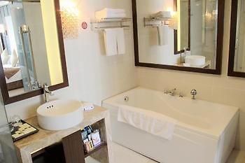 Nanjing Century Fate Hoteljinxianghe Экстерьер фото